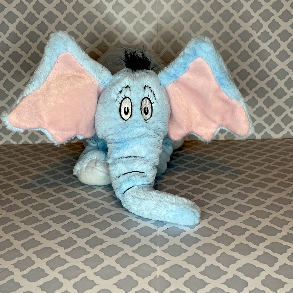 Dr. Seuss Horton Hears A Who 12" Plush Blue Elephant Kohl’s Cares EUC blue pink